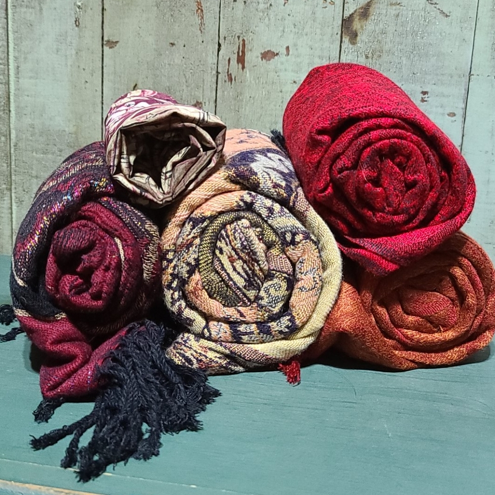 Bundle of 5 scarves